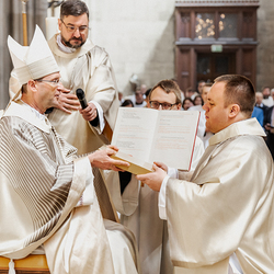 Diakonenweihe 2024 / Erzdiözese Wien/ Schönlaub